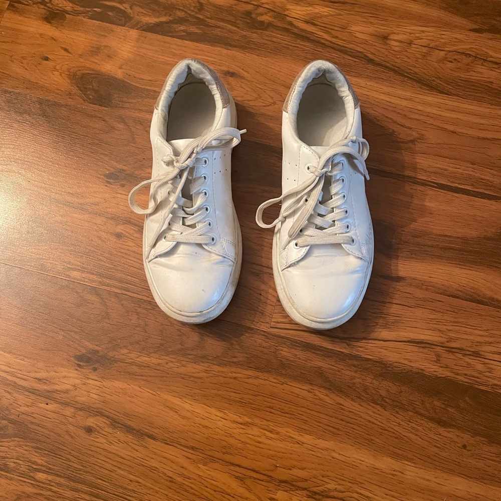 Time and Tru White Sneakers